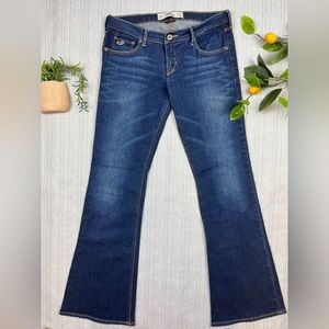 Hollister | Women Navy Blue Jeans, Flare, no rips,  99% Cotton, size: 5R, W27